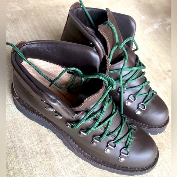 DANNER Womens 11 M Mountain LT II 5" Brown Gore-Tex Leather Hiking Boot USA Made - Picture 1 of 8